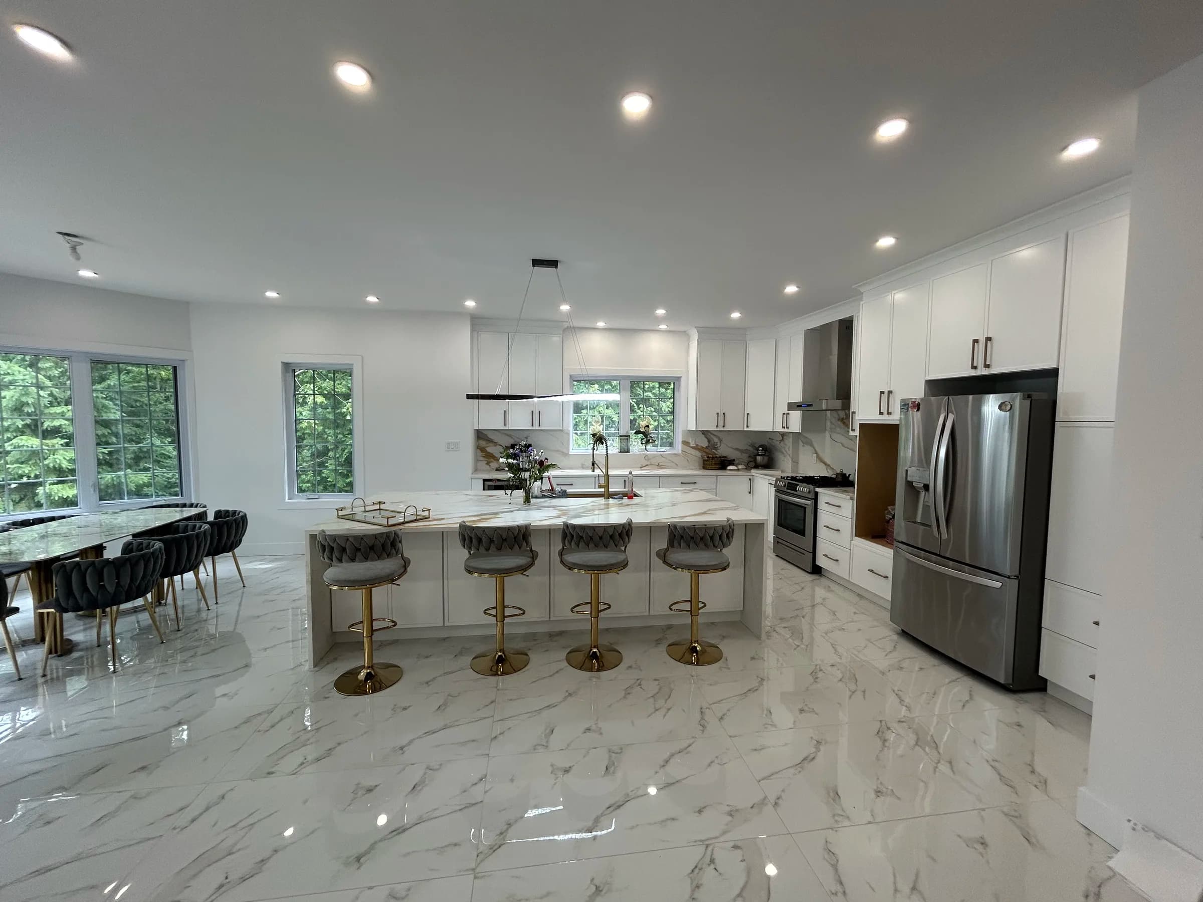 Custom kitchen cabinets in Pierrefonds, West Island
